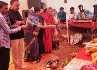 अंग्रेजी नववर्ष का प्रारंभ विगत 7 वर्षों से हो रहा है रामचरितमानस के आयोजन से अंग्रेजी नववर्ष का प्रारंभ विगत 7 वर्षों से हो रहा है रामचरितमानस के आयोजन से