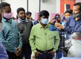 पढ़ई तुंहर दुआर 2.0 का दंतेवाड़ा में जिला स्तरीय प्रतियोगिता का किया गया आयोजन पढ़ई तुंहर दुआर 2.0 का दंतेवाड़ा में जिला स्तरीय प्रतियोगिता का किया गया आयोजन