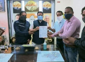 व्यायाम शिक्षकों ने मांगों को लेकर की संसदीय सचिव से मुलाकात व्यायाम शिक्षकों ने मांगों को लेकर की संसदीय सचिव से मुलाकात