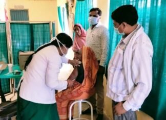 वैक्सीन का बूस्टर डोज दस जनवरी से लगेगा पूर्ण हुई तैयारियां वैक्सीन का बूस्टर डोज दस जनवरी से लगेगा पूर्ण हुई तैयारियां