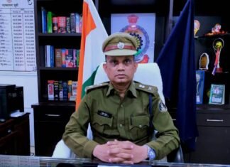 पुलिस अधीक्षक का जनदर्शन कार्यक्रम मंगलवार के अलावा होगा प्रत्येक शुक्रवार को जिला के नए पुलिस कप्तान विवेक शुक्ला ने पदभार ग्रहण किया