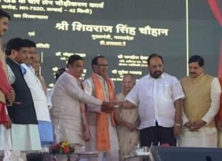 5722 करोड़ रुपये की 11 NH परियोजनाओं की रखी गई आधारशिला MP में 5722 करोड़ रुपये की 11 NH परियोजनाओं की रखी गई आधारशिला MP में