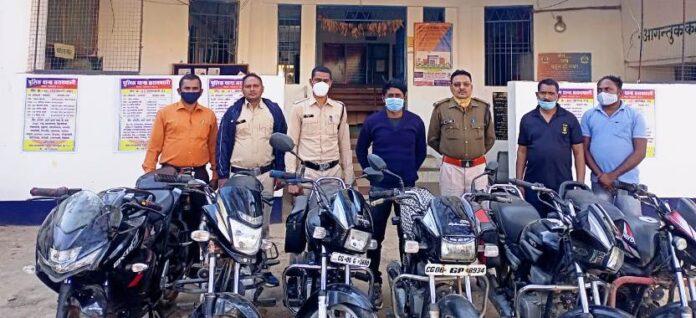 6 नग चोरी की मोटर सायकल सहित एक आरोपी को पुलिस ने किया गिरफ्तार