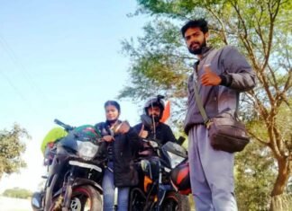 जबलपुर के बर्मन दम्पति एक अभियान को लेकर निकले भारत भ्रमण पर भारत भ्रमण पर निकले जबलपुर के बर्मन दम्पति,एक अभियान को लेकर