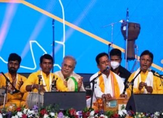 रामायण मंडली को प्रोत्साहित करने के लिए तीन चरणों में होगी प्रतियोगिता रामायण मंडली को प्रोत्साहित करने के लिए तीन चरणों में होगी प्रतियोगिता