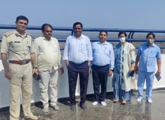 गिरौदपुरी पहुँचकर मेला की तैयारियां का लिया जायजा कलेक्टर व् एसपी ने गिरौदपुरी पहुँचकर मेला की तैयारियां का लिया जायजा कलेक्टर व् एसपी ने