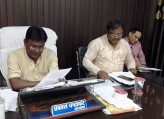 परिषद में लाभ का बजट सर्वसम्मति से हुआ पारित, 8 नये कार्य प्रस्तावित परिषद में लाभ का बजट सर्वसम्मति से हुआ पारित, 8 नये कार्य प्रस्तावित