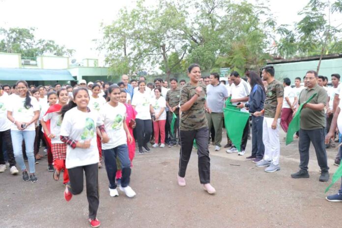 जिला स्तरीय मैराथन का हुआ आयोजन विश्व पृथ्वी दिवस के मौके पर