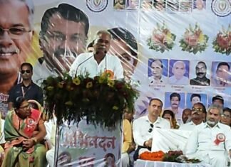 पलारी राज कुर्मी क्षत्रिय समाज के 76 वॉ वार्षिक राज अधिवेशन में CM हुए शामिल पलारी राज कुर्मी क्षत्रिय समाज के 76 वॉ वार्षिक राज अधिवेशन में CM हुए शामिल