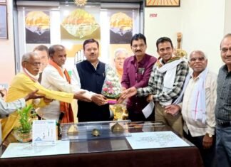 साहू समाज के भवन में लगेगा टीन शेड संसदीय सचिव ने राशि देने की घोषणा साहू समाज के भवन में लगेगा टीन शेड संसदीय सचिव ने राशि देने की घोषणा