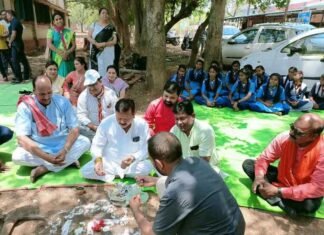 स्काउट गाइड के जिला प्रशिक्षण केंद्र में बनेगा बाउंड्रीवाल,आयुक्त ने किया भूमिपूजन स्काउट गाइड के जिला प्रशिक्षण केंद्र में बनेगा बाउंड्रीवाल,आयुक्त ने किया भूमिपूजन