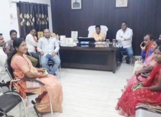 नगर के जनप्रतिनिधियों का उपेक्षा,सामूहिक विवाह कार्यक्रम का करेगे बहिष्कार शहर के जनप्रतिनिधियों का उपेक्षा,सामूहिक विवाह कार्यक्रम का करेगे बहिष्कार