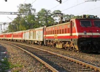 93 मेल एक्सप्रेस ट्रेनों में Unreserved travel की होगी सुविधा 93 मेल एक्सप्रेस ट्रेनों में Unreserved travel की होगी सुविधा