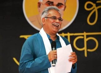 सहनपुर में भेंट मुलाकात के दौरान मुख्यमंत्री ने की कई बड़ी घोषणाएं सहनपुर में भेंट मुलाकात के दौरान मुख्यमंत्री ने की कई बड़ी घोषणाएं