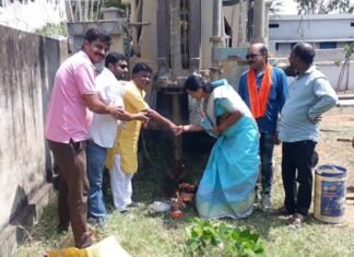 इंटेकवेल व् फिल्टर प्लांट फेल होने पर टंकियों को भरने के लिए बन रहा है बैकअप इंटेकवेल व् फिल्टर प्लांट फेल होने पर टंकियों को भरने का हो रहा बैकअप तैयार