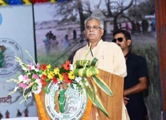 राजपुर में दी 31 करोड़ रूपए के विकास कार्याें की सौगात मुख्यमंत्री बघेल ने राजपुर में दी 31 करोड़ रूपए के विकास कार्याें की सौगात मुख्यमंत्री बघेल ने