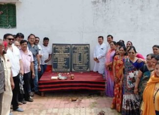 गुजराती समाज का बनेगा सामुदायिक भवन,निर्माण के लिए पांच लाख की घोषणा गुजराती समाज का बनेगा सामुदायिक भवन,निर्माण के लिए पांच लाख की घोषणा