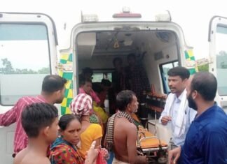 सरायपाली के घाटकछार में बिजली गिरने से पांच लोगों की हुई मौत अन्य 06 हुए घायल सरायपाली के घाटकछार में बिजली गिरने से पांच लोगों की हुई मौत अन्य 06 हुए घायल