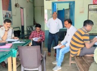 गबन मामले में बैंक लेखापाल के खिलाफ पलारी थाना में एफआईआर दर्ज गबन मामले में बैंक लेखापाल के खिलाफ पलारी थाना में एफआईआर दर्ज