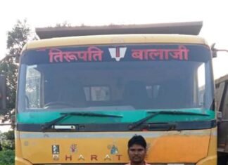 अवैध मुरुम खनन पर जिला प्रशासन की कार्रवाई,6 वाहन किए गए ज़ब्त अवैध मुरुम खनन पर जिला प्रशासन की कार्रवाई,6 वाहन किए गए ज़ब्त