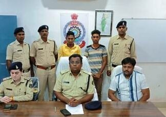 चोरी की 7 मोटरसाइकिल के साथ दो आरोपी को किया गया गिरफ्तार चोरी की 7 मोटरसाइकिल के साथ दो आरोपी को किया गया गिरफ्तार