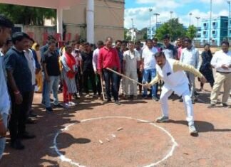 छग की संस्कृति से जुड़े खेलों के खिलाड़ियों का उत्साह बढ़ाया संसदीय सचिव विनोद ने छग की संस्कृति से जुड़े खेलों के खिलाड़ियों का उत्साह बढ़ाया संसदीय सचिव विनोद ने