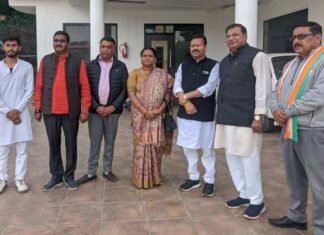 संसदीय सचिव चंद्राकर आब्जर्वर के रूप में हिमाचल प्रदेश पहुंचे संसदीय सचिव चंद्राकर आब्जर्वर के रूप में हिमाचल प्रदेश पहुंचे