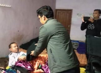 बुजुर्गजनों के लिए की अलाव की व्यवस्था व बांटे गरम कपड़े बुजुर्गजनों के लिए की अलाव की व्यवस्था व बांटे गरम कपड़े