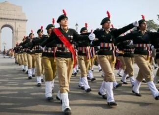 गणतंत्र दिवस परेड मे 17 राज्य और केंद्रशासित प्रदेशों की 23 झांकियां होगी प्रदर्शित गणतंत्र दिवस परेड मे 17 राज्य और केंद्रशासित प्रदेशों की 23 झांकियां होगी प्रदर्शित