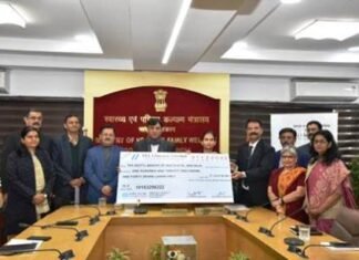 एचएलएल कंपनी ने स्वास्थ्य मंत्रालय को 122.47 करोड़ रुपये के लाभांश का किया भुगतान एचएलएल कंपनी ने स्वास्थ्य मंत्रालय को 122.47 करोड़ का दिया लाभांश