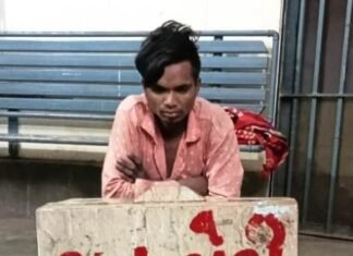 गुजराती समाज के दुर्गा मंदिर में चोरी करने वाला आरोपी गिरफ्तार गुजराती समाज के दुर्गा मंदिर में चोरी करने वाला आरोपी गिरफ्तार