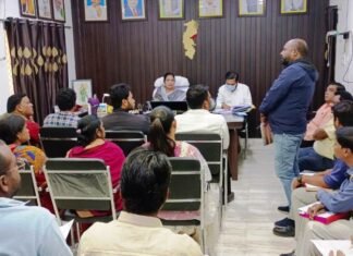 गहमागहमी के बीच सामान्य सभा की बैठक में 11 एजेंडे पर लगी मुहर गहमागहमी के बीच सामान्य सभा की बैठक में 11 एजेंडे पर लगी मुहर