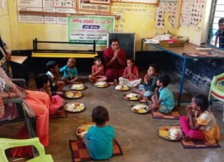 एक आंगनबाड़ी सहायिका को किया गया बर्खास्त,नोटिस के प्रभाव से 55 आंगनबाड़ी केन्द्र खुले एक आंगनबाड़ी सहायिका को किया गया बर्खास्त