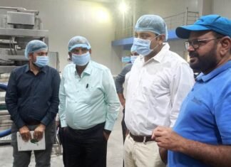 इंडस मेगा फूड पार्क सहित विभिन्न गौठानो व ITI का किया आकस्मिक निरीक्षण कलेक्टर ने इंडस मेगा फूड पार्क सहित विभिन्न गौठानो व ITI का आकस्मिक निरीक्षण