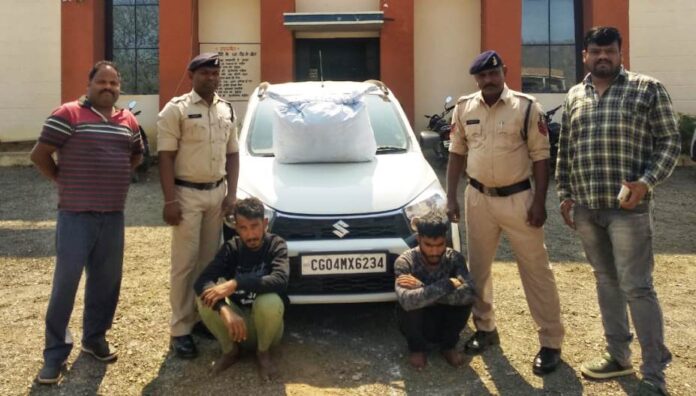 ओडिशा से रायपुर जा रही कार से गाँजा की तस्करी दो आरोपी गिरफ्तार