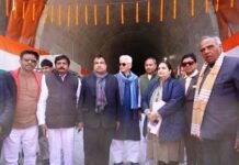 श्रीनगर-लेह राजमार्ग पर स्थित जेड-मोड़ सुरंग का किया गया निरीक्षण श्रीनगर-लेह राजमार्ग पर स्थित जेड-मोड़ सुरंग का किया गया निरीक्षण