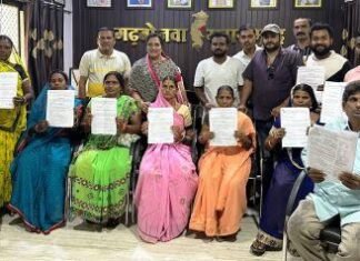 पीएम आवास योजना के 52 हितग्राहियों को भवन अनुज्ञा प्रमाण पत्र का हुआ वितरण पीएम आवास योजना के 52 हितग्राहियों को भवन अनुज्ञा प्रमाण पत्र बांटे