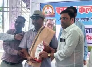 ‘कलमवीर’ सम्मान से सम्मानित हुए आनंदराम पत्रकारश्री 'कलमवीर' सम्मान से सम्मानित हुए आनंदराम पत्रकारश्री