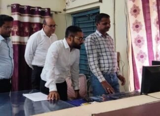 कानूनगो शाखा लिपिक को दिया कारण बताओं नोटिस जानिए कारण कानूनगो शाखा लिपिक को दिया कारण बताओं नोटिस जानिए कारण