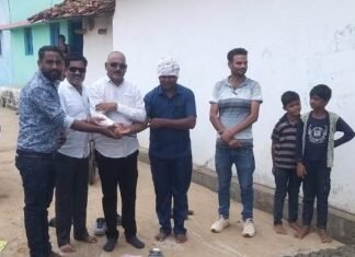 16 लाख रुपये का नए सीसी रोड निर्माण कार्य का हुआ भूमिपूजन 16 लाख रुपये का नए सीसी रोड निर्माण कार्य का हुआ भूमिपूजन