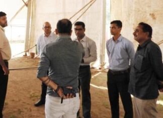 मुख्यमंत्री के प्रस्तावित दौरे की तैयारी का जायजा लिया कलेक्टर ने कलेक्टर ने समारोह स्थल का लिया जायजा