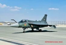 हल्के लड़ाकू विमान प्रोग्राम की स्थिति की समीक्षा की वायुसेना प्रमुख ने हल्के लड़ाकू विमान प्रोग्राम की स्थिति की समीक्षा की वायुसेना प्रमुख ने