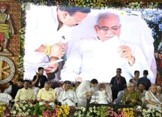 नगर निगम का दर्जा मिलने से शहर का होगा समुचित विकास-विनोद चंद्राकर नगर निगम का दर्जा मिलने से शहर का होगा समुचित विकास-विनोद चंद्राकर