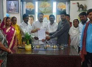 सिरपुर में सतनामी समाज का बनेगा सामाजिक भवन,संसदीय सचिव ने की पांच लाख देने की घोषणा सिरपुर में सतनामी समाज का बनेगा सामाजिक भवन