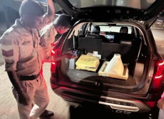 प्रदेश में निगरानी दलों की सघन जाँच,अब तक 5 करोड़ 57 लाख 18 हजार 352 रूपए की राशि तथा वस्तु बरामद प्रदेश में निगरानी दलों की सघन जाँच