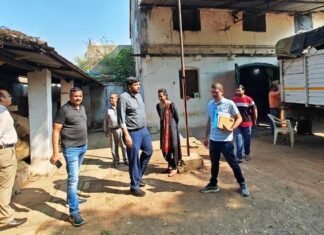 देशी मदिरा वेयर हाउस का औचक निरीक्षण किया कलेक्टर व एसपी ने देशी मदिरा वेयर हाउस का औचक निरीक्षण किया कलेक्टर व एसपी ने