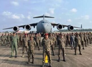 ऑस्ट्रहिंद-23 में भाग लेने के लिए भारतीय सशस्त्र बल का दस्ता रवाना ऑस्ट्रहिंद-23 में भाग लेने के लिए भारतीय सशस्त्र बल का दस्ता रवाना