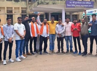 महाराणा प्रताप की जयंती पर युवा राजपूत समाज ने अस्पताल में वितरण किया जूस व फल महाराणा प्रताप की जयंती पर युवा राजपूत समाज ने फल वितरण किया