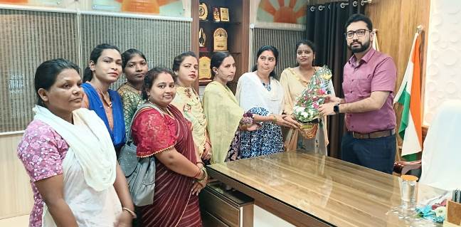 आंगनबाड़ी कार्यकर्ता सहायिका कल्याण संघ ने कलेक्टर से की मुलाकात