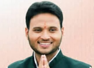 बीटीआई रोड की बदहाली पर नगर पालिका अध्यक्ष ने लिया संज्ञान, जल्द पैचवर्क कराने के निर्देश बीटीआई रोड की बदहाली पर नगर पालिका अध्यक्ष ने लिया संज्ञान